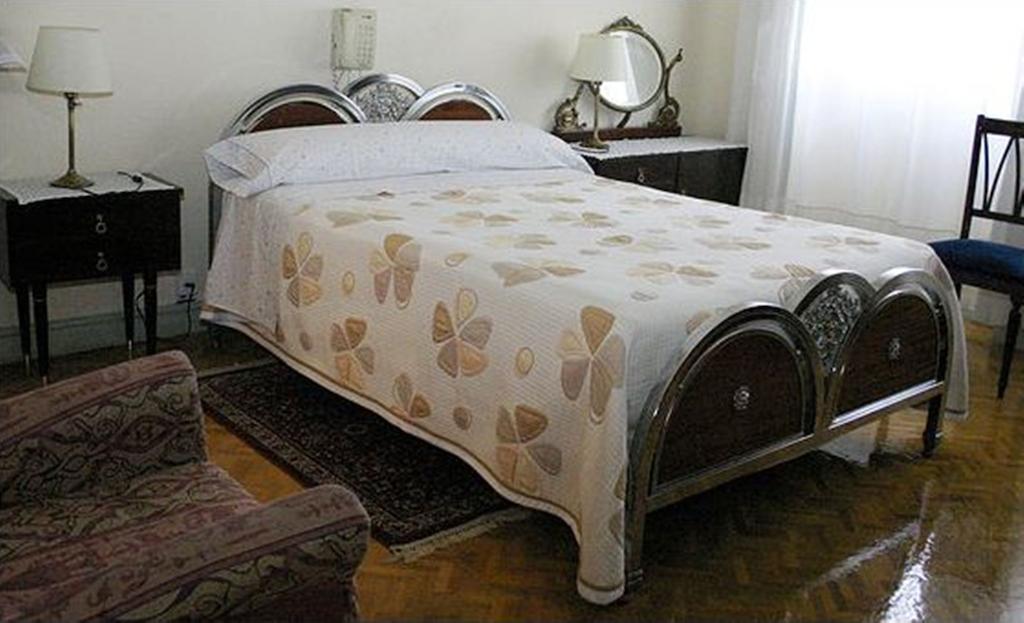 Hostal Delfina Мадрид Номер фото